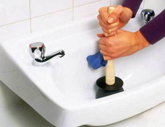 Easiest Way To Clear Chocked Pipes of Home