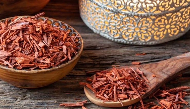 clear skin,sandalwood to get clear skin,ways to use sandalwood,sandalwood beauty benefits,skin care tips,beauty tips