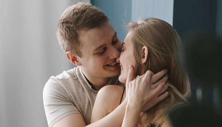 clingy guy signs,identifying a clingy guy,signs of a needy partner,is he too clingy? 10 signs to watch for,red flags of a clingy guy,how to spot a clingy guy in a relationship,clingy behavior in men: 10 warning signs,are you dating a clingy guy? watch for these signs,signs of an overly attached partner,dealing with a clingy guy: 10 telltale signs