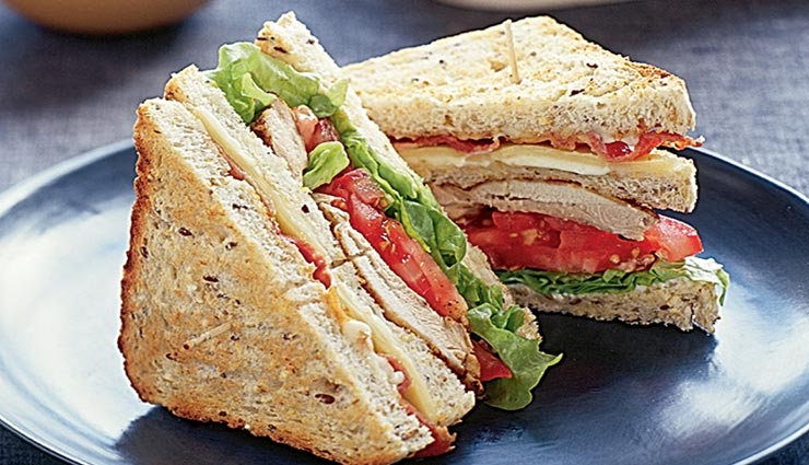 मिनटों में तैयार होगा हेल्दी ब्रेकफास्ट क्लब सैंडविच, बढे चाव से खाएंगे बच्चे #Recipe