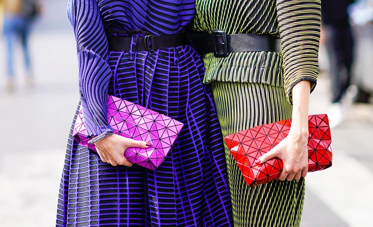 stylish clutches,types of clutches,clutches fashion,fashion tips,latest fashion trends