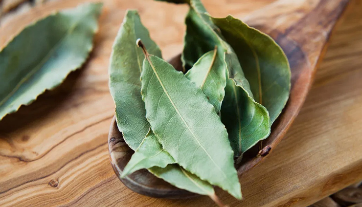 boric acid,baking soda,neem,peppermint oil,bay leaves,remedies to get rid of cockroaches,cockroaches,household tips