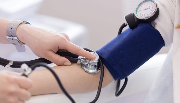 coconut health risks,negative effects of consuming too much coconut,dangers of excessive coconut intake,coconut consumption and health problems,side effects of eating too much coconut,risks of consuming large amounts of coconut,health hazards of overindulging in coconut,coconut and its harmful effects,excessive coconut consumption and its consequences,too much coconut can be harmful