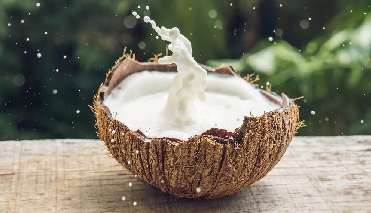 10 Amazing Beauty Benefits of Coconut Milk