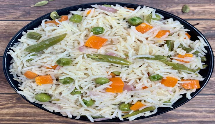 मिनटों में तैयार होंगे स्वादिष्ट 'कोकोनट मिल्क राइस' #Recipe