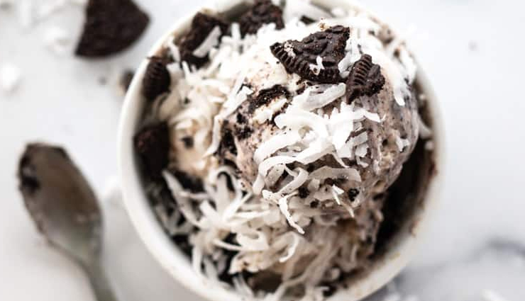 Recipe - Delightful Coconut Oreo Ice Cream