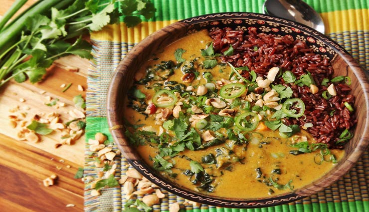 लॉकडाउन रेसिपी : अपनी डाइटिंग में शामिल करें 'नारियल-मूंगफली सूप'