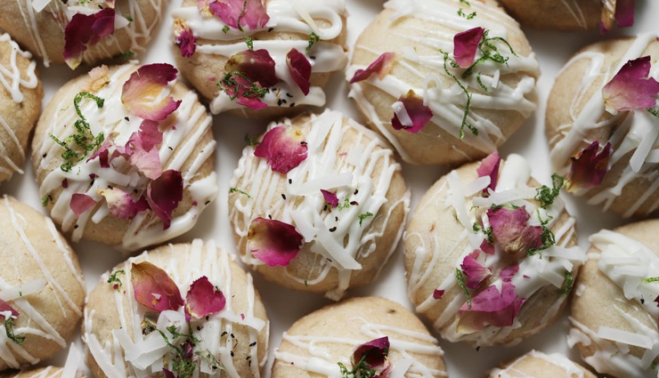Recipe- Crispy and Delicious Coconut Rose Cookies