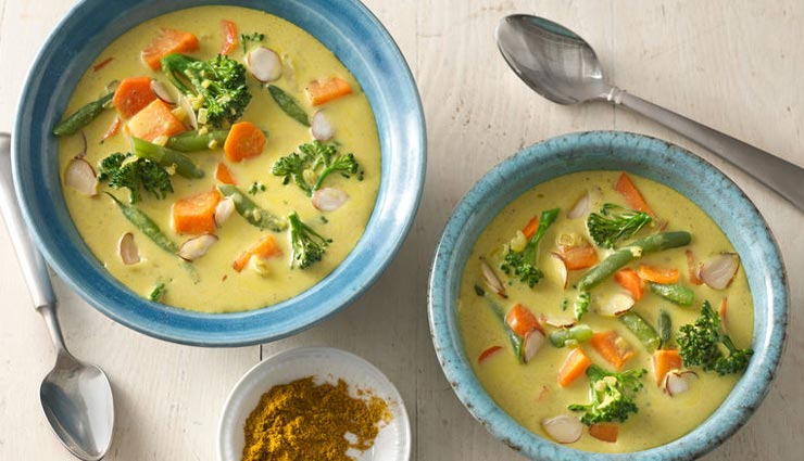 लॉकडाउन रेसिपी : पराठों के साथ ले 'नारियल की सब्जी' का स्वाद