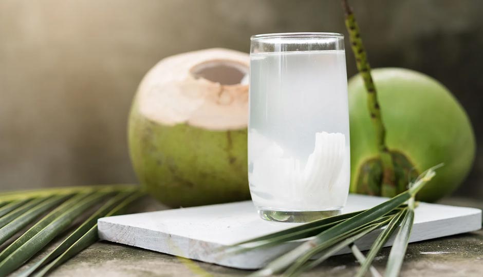 9 Amazing Health Benefits of Drinking Coconut Water in Summers