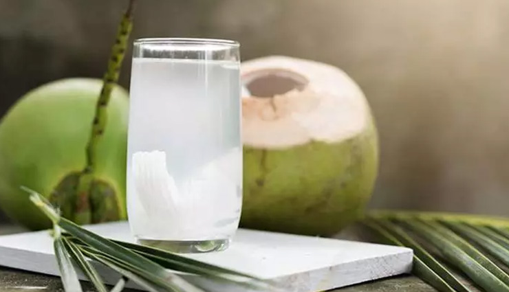 coconut water,Health tips,healthy living,coconut water drinking benefits ,हेल्थ टिप्स, नारियल पानी पीने के फायदे, नारियल पानी