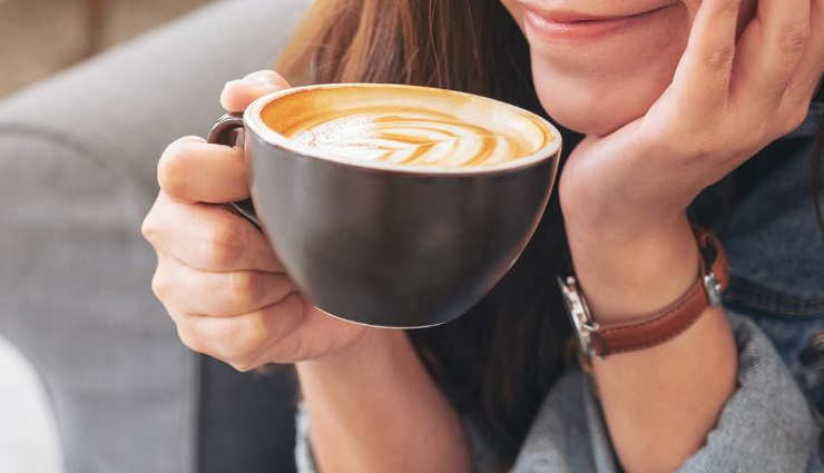 International Coffee Day:  इन लोगों के लिए 'जहर' है कॉफी, पीते है तो तुरंत छोड़ दे