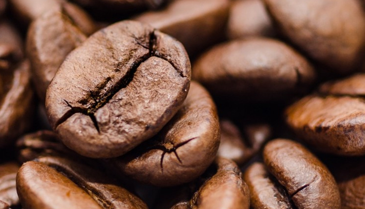 coffee bean,coffee bean oil,coffee beans beauty treatment,coffee beans oil beauty,beauty,beauty treatment,skin care,skin care tips