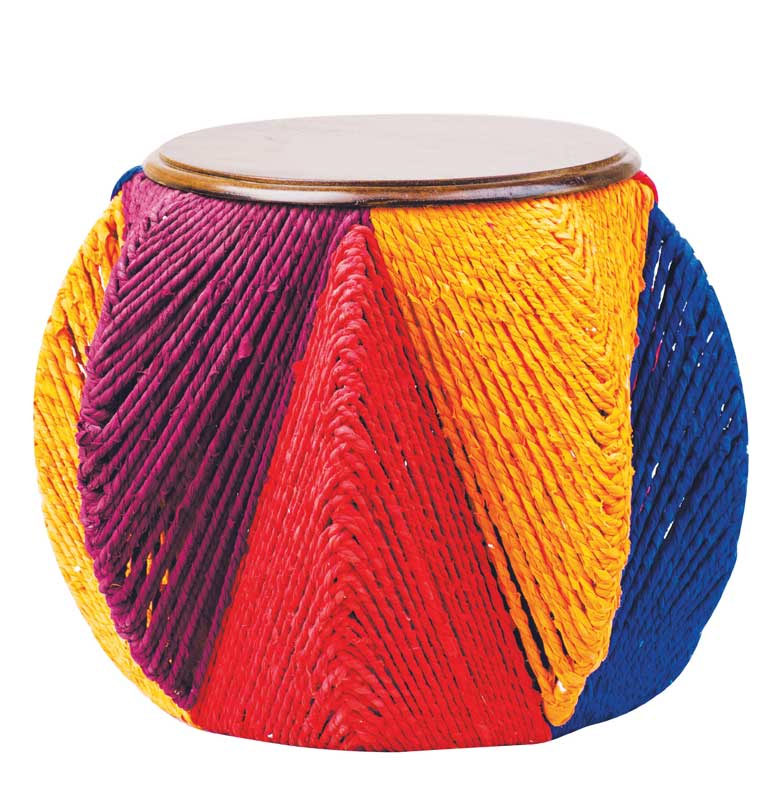 stylish coffee tables,coffee table for living room,living room decoration tips,household tips