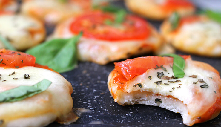 margherita pizza,margherita pizza recipe,recipe,pizza recipe,dinner recipe