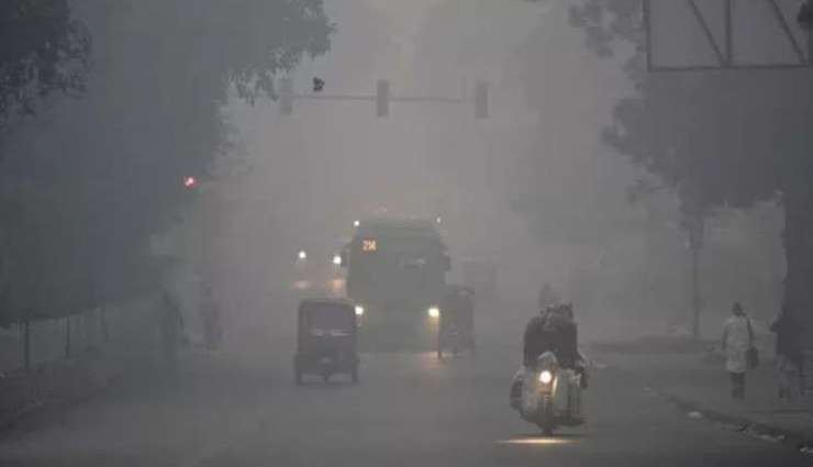 दिल्ली राजस्थान समेत कई उत्तर भारतीय राज्यों में कोहरे का कहर 