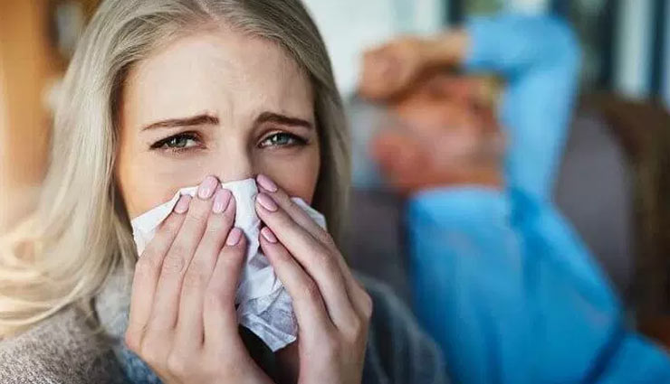 बारिश के दिनों में खांसी-जुकाम होना एक आम परेशानी, छुटकारा दिलाएंगे ये नुस्खे cold,cough,monsoon season,cold in monsoon season,cough in monsoon season,cold in hindi,cough in hindi,Health,health tips in hindi