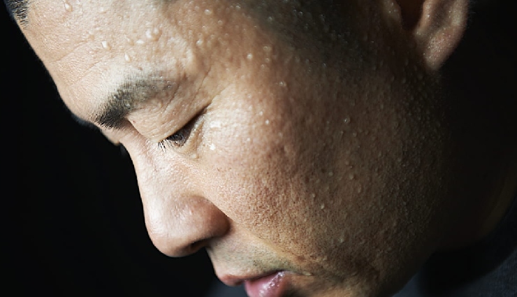 heart attack,myocardial infarction,heart attack symptoms,causes of heart attack,coronary artery blockage,heart attack treatment,heart disease,heart muscle damage,oxygen supply to heart