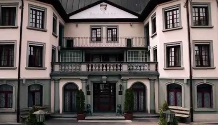 switzerland,switzerland,washington,5 most expensive school in the world,top 5 school,best school in the world,institut le rosey,rolle,college alpin international beau soleil,villars-sur-ollon,saint albans school,appleby college,oakville,ontario,dana hall school,wellesley,massachusetts