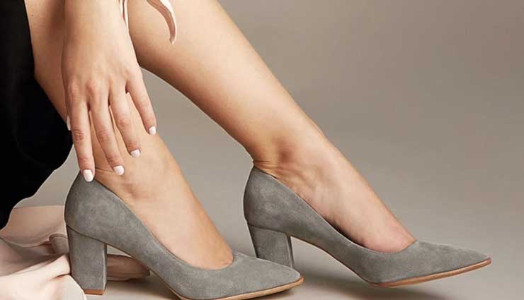 color of shoes,trending color of shoes,women fashion tips,latest fashion trends