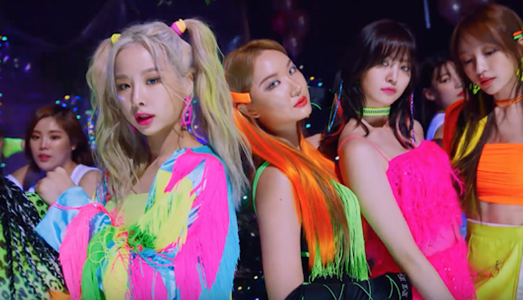 color pop trend,tips to use color pop trend,fashion tips,latest fashion trend