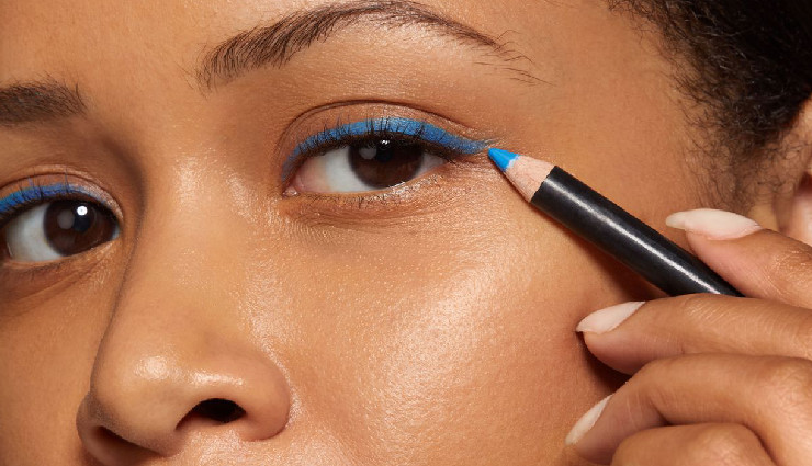 makeup tips for night parties,easy makeup for night outs,bold makeup for evening parties,dewy foundation for night makeup,smokey eyes makeup tips,cat-eye eyeliner for parties,volumizing mascara for night look,false lashes for night out,bold lip colors for evening,lip brush for precise lipstick,bright blush for night makeup,shimmer makeup for night,party makeup tips for glowing skin,dramatic eye makeup for parties