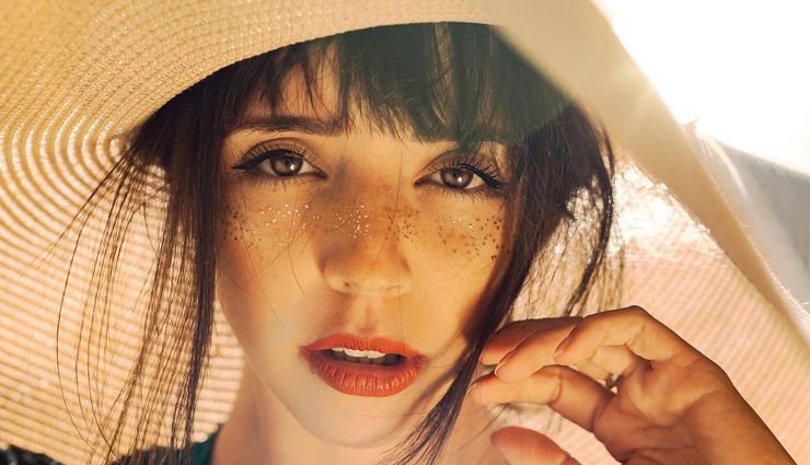 natural hair care for colored hair,tips to maintain colored hair,home remedies for dyed hair,how to protect colored hair naturally,best oils for colored hair,herbal treatments for dyed hair,diy hair masks for colored hair,natural ways to keep hair color vibrant,color-treated hair care tips,chemical-free hair care for dyed hair