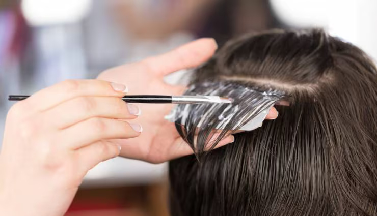 hair care tips for women over 40,healthy hair over 40,hair care routine for women 40+,hair thinning tips for women,scalp massage benefits for hair,weekly hair mask tips,best supplements for hair growth,avoiding hair dryness,hair coloring tips for women