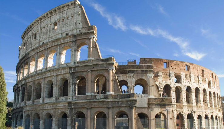 7 wonders of the world,travel,holidays,taj mahal,colosseum,chichen itza,machu picchu,christ the redeemer,petra,great wall of china,great pyramid of giza,travel,holidays,travel guide