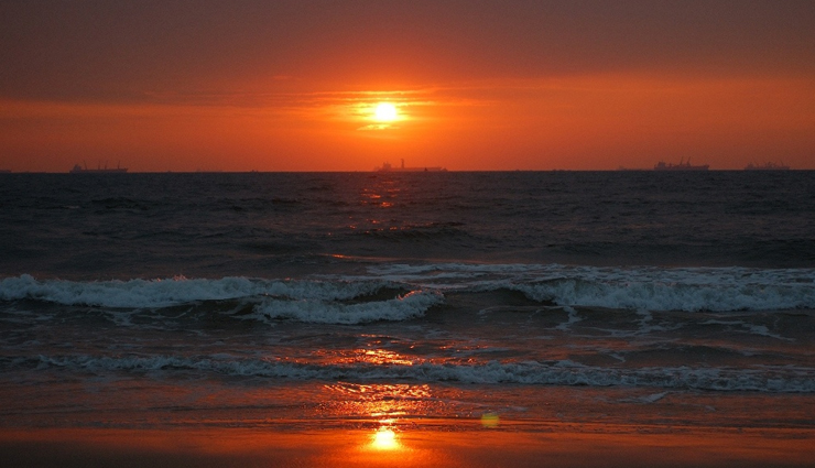 देखना चाहते हैं सनसेट का बेहतरीन नजारा, चले आइये भारत के इन खूबसूरत समुद्र तट sunset,best places for sunset in india,best place to see sunset in india,best sunset in india,stunning places to watch sunsets in india,places that have the most beautiful sunsets of india,top 10 sunset places in india,best sunset places in india,travel,travel guide