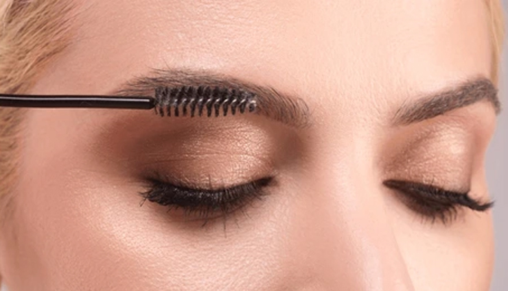 tips to fill eyebrows correctly,how to fill eyebrows,eyebrow filling tips,perfect eyebrow shaping,eyebrow makeup techniques,how to fill sparse eyebrows,best eyebrow products,step-by-step eyebrow filling guide,eyebrow filling for beginners,eyebrow grooming tips,how to make eyebrows look fuller,eyebrow filling tools,natural eyebrow filling tips,eyebrow filling for different shapes,defining eyebrows,how to shape and fill eyebrows,filling eyebrows with pencil or powder,best tips for perfect eyebrows,eyebrow makeup mistakes to avoid,eyebrow filling for a defined look,how to achieve perfect eyebrows