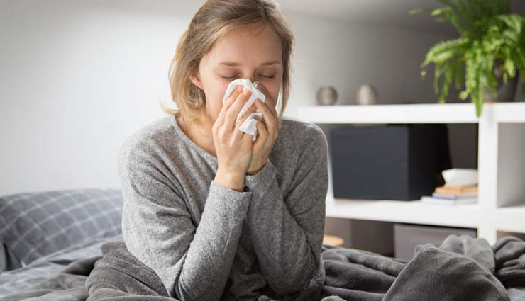 12 Healthy Foods That Will Help You Relieve Common Cold at Home