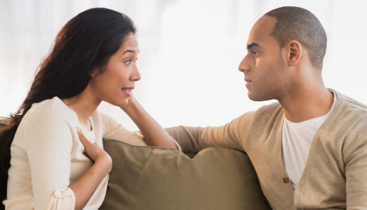 partner after a fight,relationship,love,romance,fight between couple,relive the old moments,love-letters over sms,keep the communication on,look for ways to spend time together,love with hugs and kisses,simple relationship tips,couple love