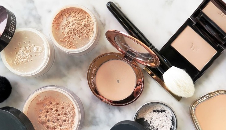 Monsoon makeup tips: बारिश के मौसम में फैल जाता है मेकअप, इन बातों का रखें ध्यान monsoon make up tips,beauty tips,beauty hacks,simple makeup,makeup steps