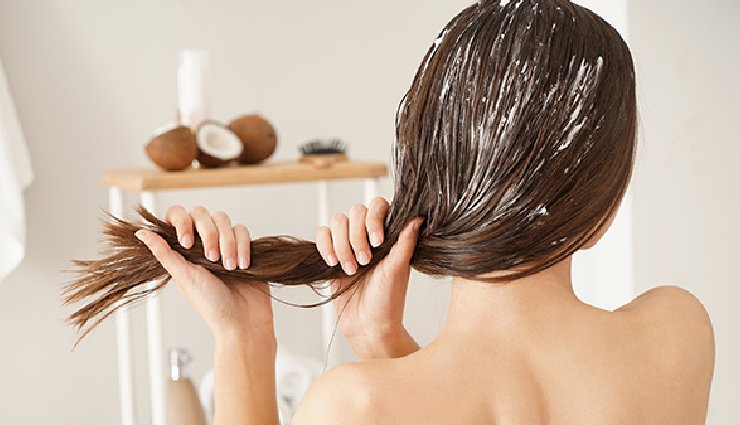 12 winter care tips for curly hair,maintain wavy hair in winter,curly hair care winter tips,winter hair care for curls,how to manage curly hair in winter,winter hair tips for wavy hair,best tips for curly hair in winter,protect curly hair in winter,winter hair care routine for curls,moisturizing tips for curly hair,winter hair problems and solutions,curly hair winter regimen