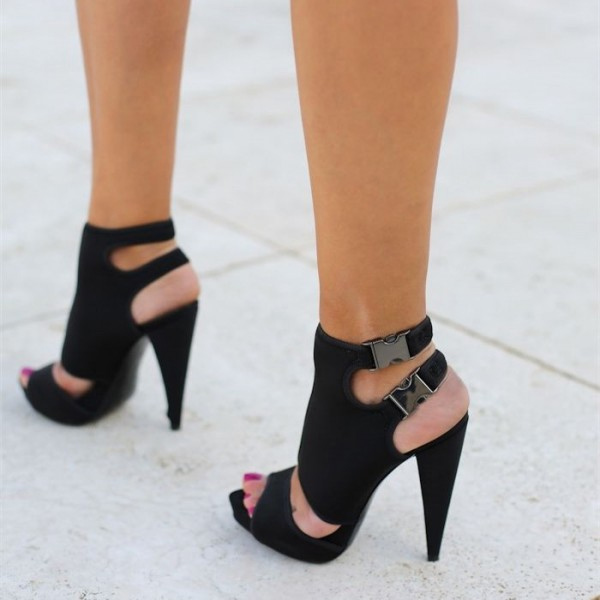 types of heels,heels,cone heels,gladiators,kitten heels,wedge heels,stiletto