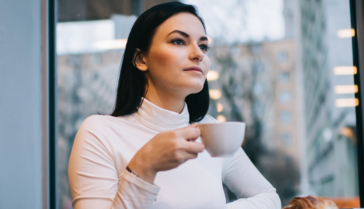 confident woman in a relationship,things confident women won’t tolerate,relationship red flags,self-respect in relationships,confident women and dating,healthy relationship boundaries,what strong women don’t accept,toxic relationship signs,women empowerment in love,self-worth in relationships,things a strong woman avoids,relationship standards,respecting women in relationships,signs of a confident woman,dating a confident woman