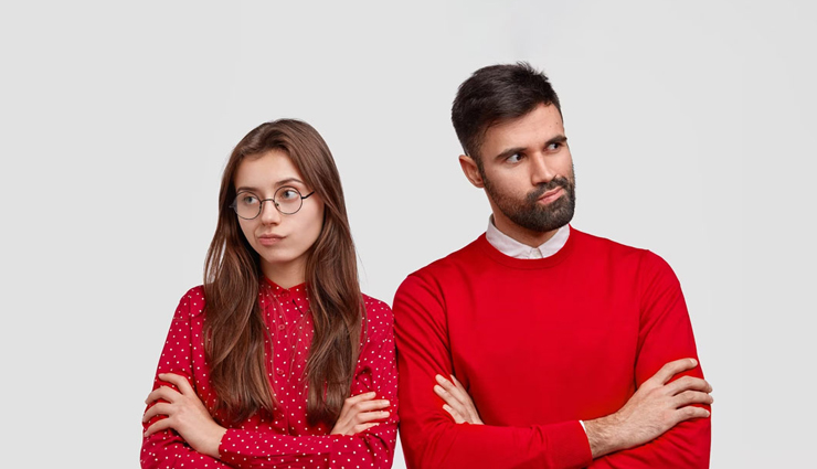 walk away from confused man,signs to leave uncertain partner,relationship red flags,man unsure about relationship,emotional clarity in love,letting go of confused partner,relationship advice for women,signs he’s not serious,how to handle mixed signals,when to end a relationship