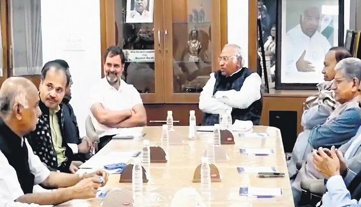 INDIA : विपक्षी नेताओं के सम्पर्क में खड़गे, सीट बंटवारे को लेकर मंथन तेज