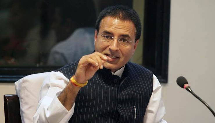 गरीब सवर्णों को आरक्षण: कांग्रेस का आरक्षण को समर्थन, लेकिन पूछा सवाल - पीएम मोदी बताएं नौकरियां हैं कहां... 