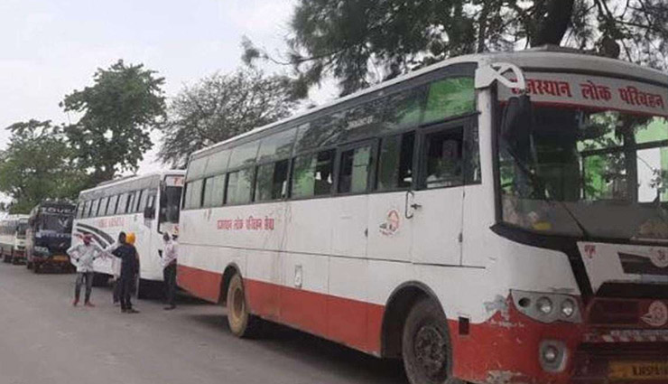 बस पॉलिटिक्स / 100 बसें लेकर नोएडा पहुंचे कांग्रेसियों के खिलाफ FIR दर्ज, लॉकडाउन तोड़ने का लगा आरोप