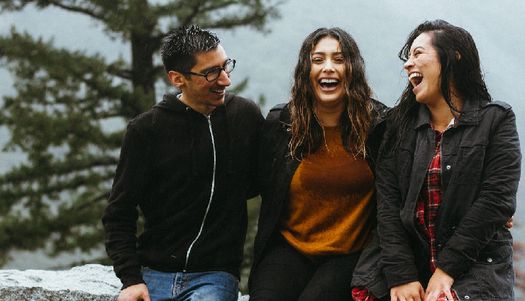 wearing your heart on your sleeve,authenticity and vulnerability,emotional expression,meaningful relationships,embracing vulnerability,pursuing goals boldly,empathy and compassion,building trust through openness,emotional intelligence,leadership and authenticity,genuine connections,life triumphs and setbacks,self-awareness and clarity,overcoming fear of rejection,personal growth and resilience