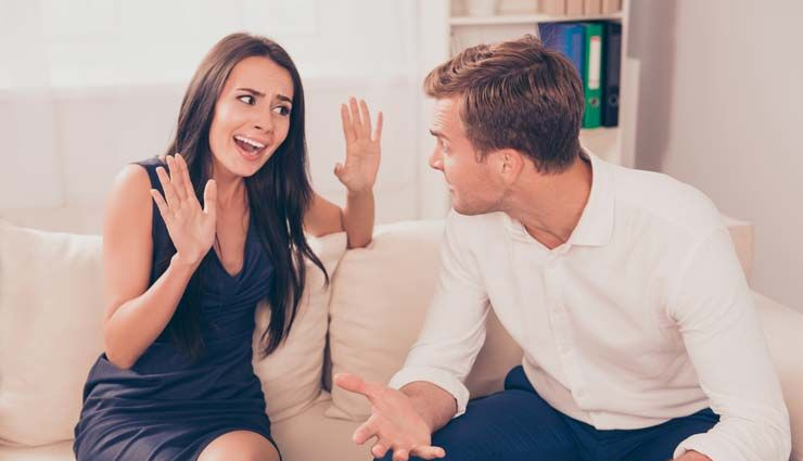 signs of emotionally unavailable woman,emotionally unavailable women in relationships,recognizing unavailability in a woman,emotional unavailability warning signs,red flags of emotionally unavailable women,dating an emotionally unavailable woman,understanding unavailability in relationships,dealing with emotionally unavailable partner,emotional distance in romantic relationships,relationships with unavailable women