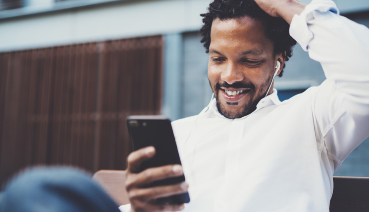 online dating tips for men,first move in online dating,how to start a conversation online dating,dating tips for men online,online dating mistakes to avoid,online dating advice for men,online dating first message tips,how to impress her online,making the first move in online dating