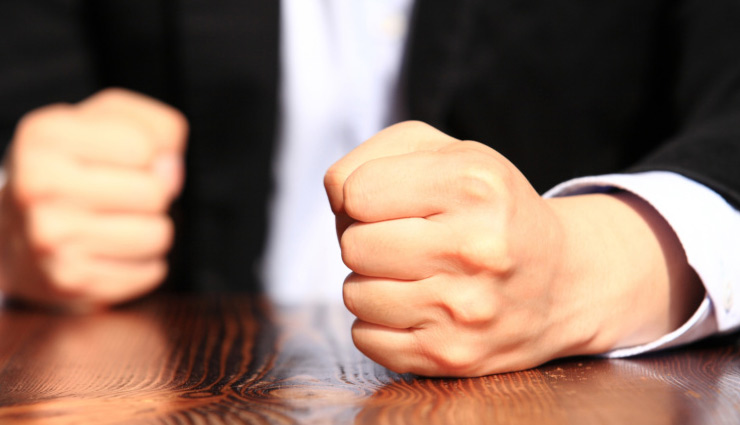 ways to calm to your anger,anger management tips,anger control tips,self improvement tips,behaviour tips