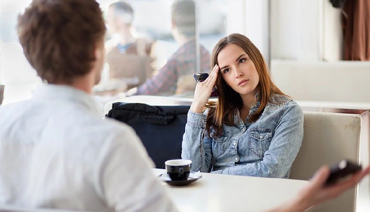 8 Secret Signs of a Controlling Boyfriend You Should Not Ignore