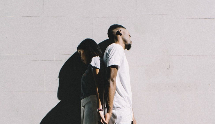 controlling relationship,signs of controlling relationship,relationship tips,couple tips