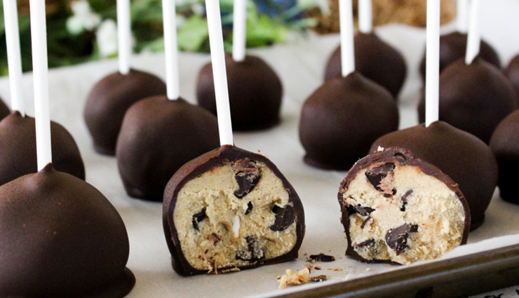 chocolate dipped vegan cookie dough pops,hunger struck,food