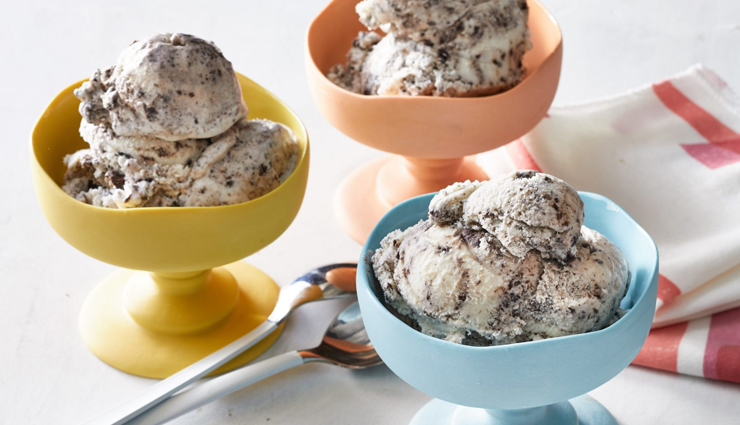 Recipe- Make Your Evening Better With Cookies and Ice Cream
