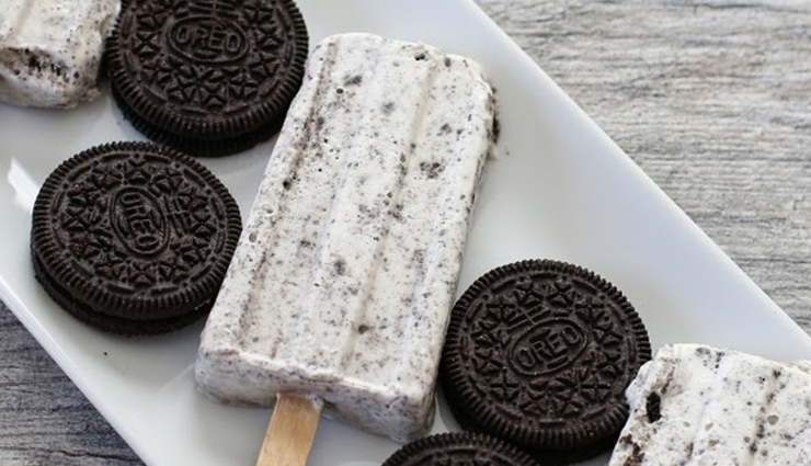 cookies and coconut milk popsicles recipe,coconut milk popsicle with cookies,refreshing summer popsicles,easy frozen dessert,creamy coconut popsicles,irresistible cookie pops,homemade ice cream popsicles,quick and delicious treat,kid-friendly popsicle recipe,best coconut cookie dessert